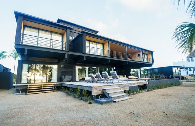 NEW Modern Ocean Front Villa on Private Island - Foto 39