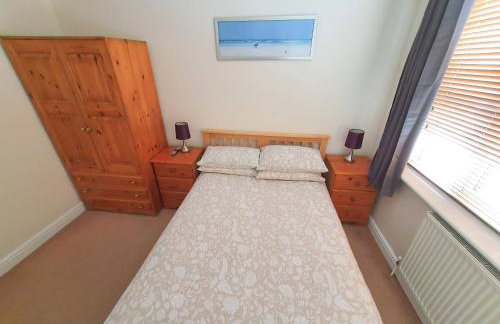 Friars Walk houses with 2 bedrooms, 2 bathrooms, fast Wi-Fi and private parking - Photo 17