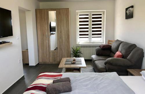 Studio Apartmani BISER 1, 2, 3 Deluxe - Foto 10