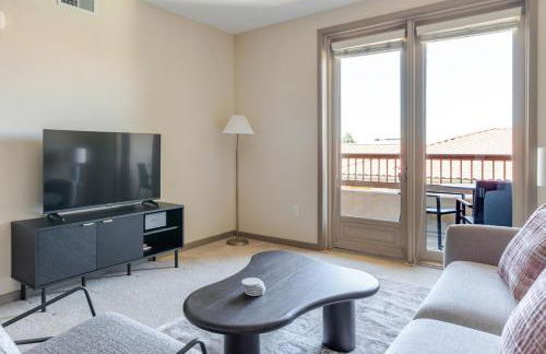 Blueground Contra Costa Centre pool nr Mt Diablo SFO-1901 - Foto 3