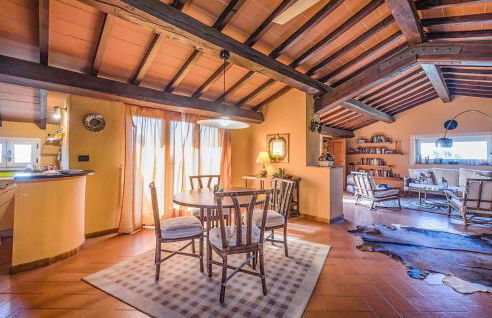 Awesome Home In Quiesa - Foto 28