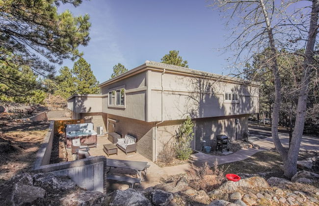 Verdant Oasisluxury, Traveler's Home W/hottub! - Foto 36