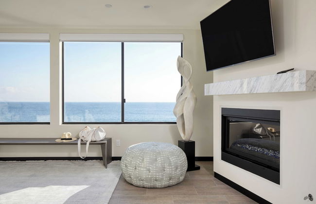 Matador by Avantstay Ocean Front Malibu Pad w/ Rooftop Patio - Photo 18