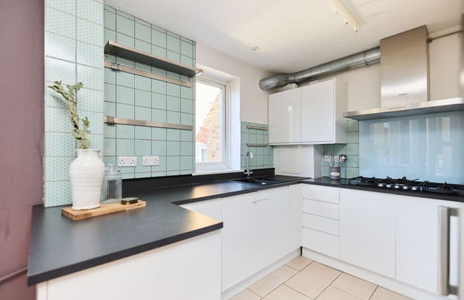 The Brunswick Retreat - Warm 3bdr Flat With Balcony - Foto 12