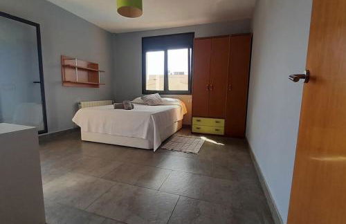 Villa Mediterránea con Cinco Dormitorios y Piscina - Foto 29