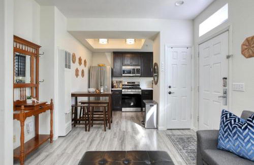 Pacific Plaza #308 - Lazy Dune - 1BdrmUp-K-QSofa - Photo 9