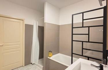 Suite Aubenas centre - château - Foto 22