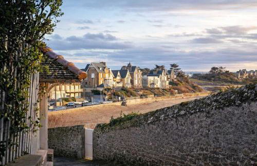 Minihic - Belle maison 3 chambres- Proche Mer - Foto 3