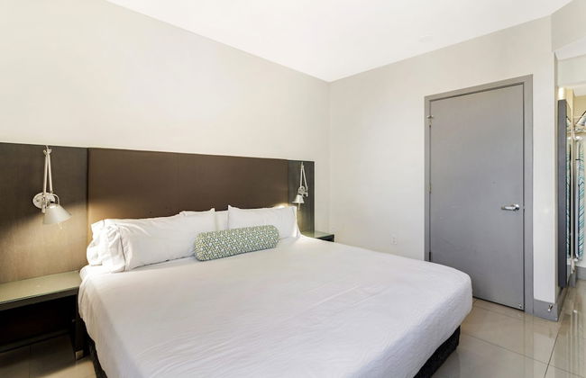 Roami at Habitat Brickell - Photo 43