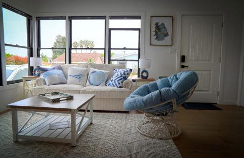 La Jolla Beach Villa Gem - Photo 27