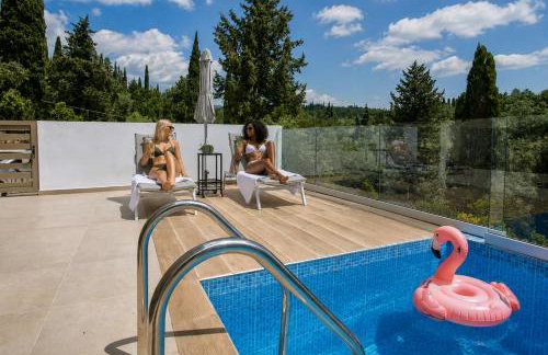 Giardinia Holiday Homes with Private Pool - Foto 52