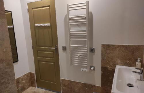 maison luxe cléo aeroport tillé 2 a 5 personnes - Foto 15