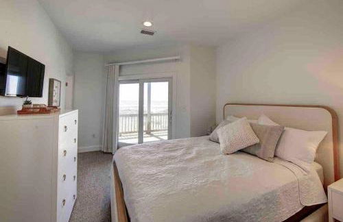 8 Bed Oceanfront in OBX with Pool & Hot Tub - Foto 13