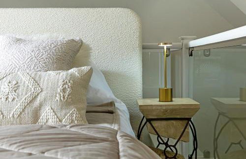 Lux Two Bedroom Home & Terrace in Stamford Centre - Foto 6