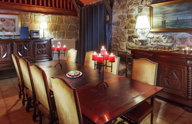 Charming Farmhouse in Cros-de-georand With Swimming Pool - Photo 42