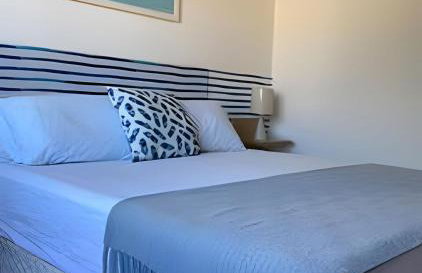 Casa super Charmosa em condomínio na praia - Foto 4