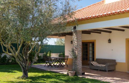 Casa com Piscina Privada em Palmela - Jardim & Estacionamento - Foto 55