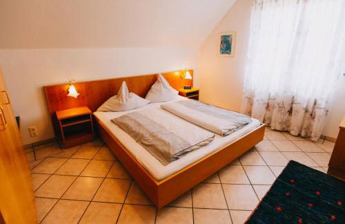 Bio-Weingut Staffelter Hof - Foto 45