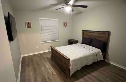 Get cozy in this Renovated home by the Villages - Foto 28