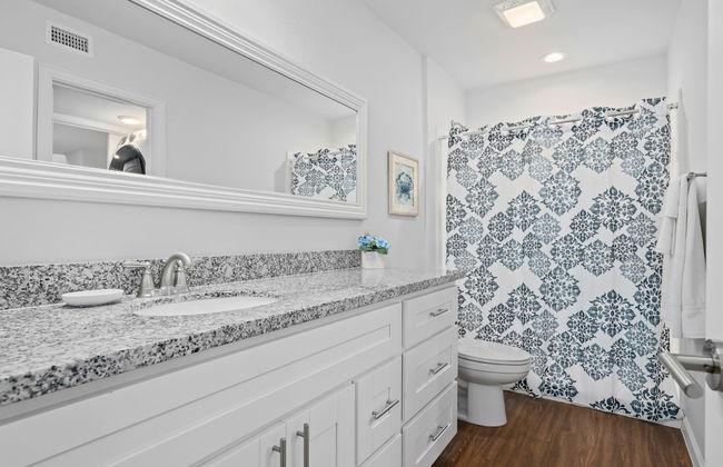 Bay Breeze Bungalow by Miss Kitty’s - Foto 17