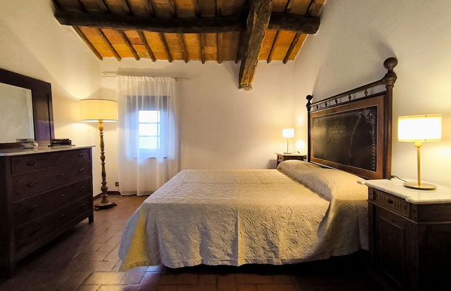 Farmhouse in Tuscany With Olive Grove Views - Foto 2