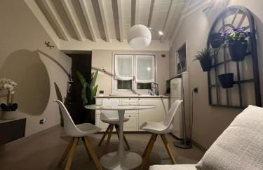 HOUSE Cavour 24 In the heart of Downtown Parma - Foto 17