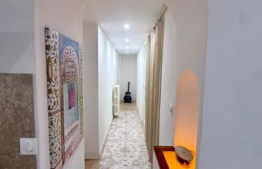 Downtown Cannes Living - Photo 13