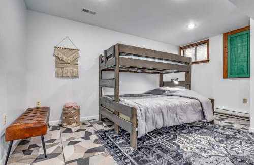 Stone Cabin on Valley View - Firepit & Hot Tub - Foto 36