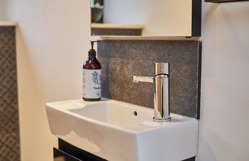 Sleeper Cottage - Sleeps 8 - Foto 69