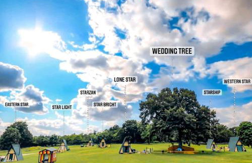 Rustic A-Frame Glamper w/ Fire Pit, AC, & Breakfast Near Nashville - Foto 10