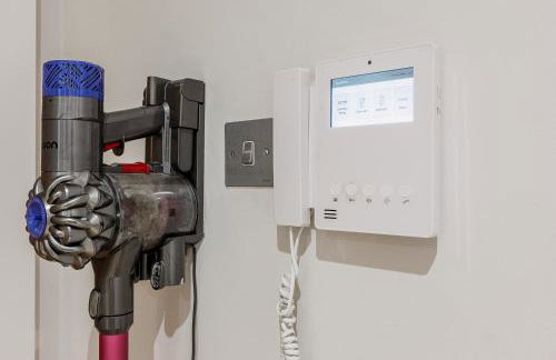 Large Modern One Bedroom Apartment (nearly 800 ft) - Foto 15