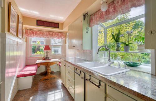 Charming Home, Wonderful Neighborhood! - Foto 18