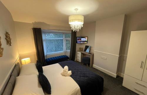 Comfortable, homely 4 bedroom property - Foto 13