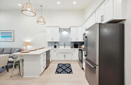 Brand New Luxury Rental on Oleander Unit G - Foto 7