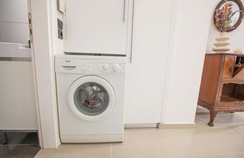 Kalafatis Downtown Apartment - Photo 15