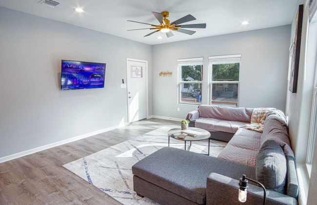 Lovely Charming 4BR 2 5BA Near Downtown s Prime - Foto 6