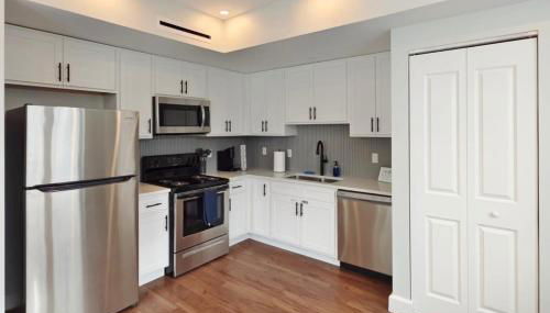 Fun Cozy Apts - 1 25 Mile Walk to TIAA Bnk Fld - Foto 3