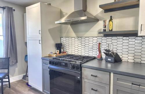 Private Quiet ADU-Guesthouse 10 mins to Airport & Downtown - Foto 19