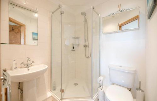 The Meadows Dairy, Bawdsey - Photo 18