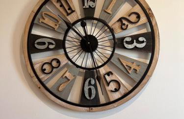 Modern 2 Bedroom Flat in Quiet Village w/ Ensuite - Foto 9