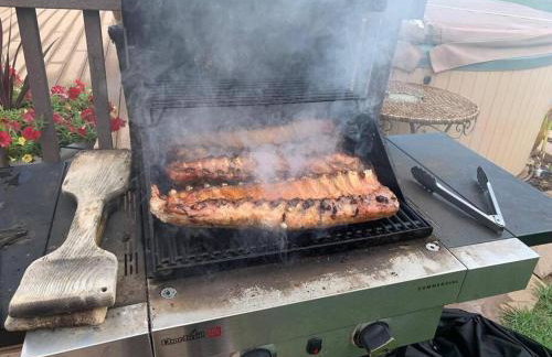 Tacit Shadow Resort Paradise Deluxe Suite, Gym, Coffee Bar, Hot-Tub, Free Laundry, Food Available - Foto 42