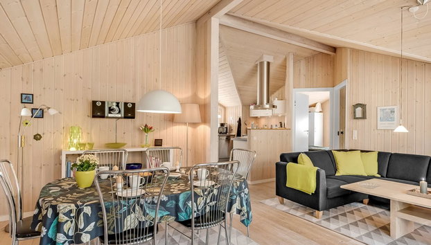 "Tobbi" - 1.1km to the fjord - Foto 4, Kitchen / Dining Room
