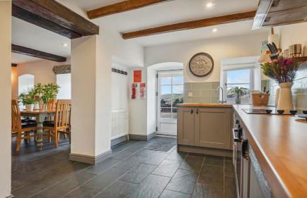 Private Getaway - Rural Charm - Photo 16