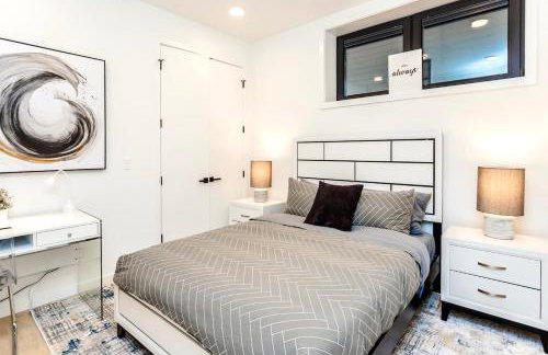 Ultra Modern Luxury - New Construction 4 Bedrooms - Photo 75