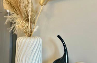 Ultra Modern large 4 bed executive home Durham - Photo 40