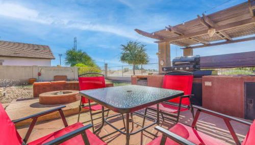 Family Fun Retreat Themed Rooms BBQ & Golf Course - Foto 4