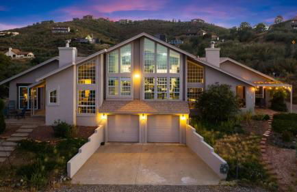 Lynx Lake Lux 6-BR HouseSleeps 22Hot TubGame Rm - Foto 133