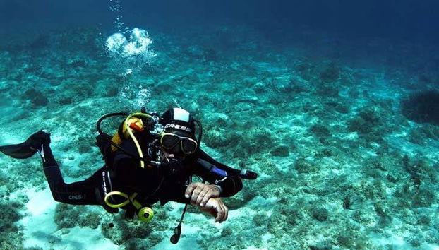 Immersione a Kallithea