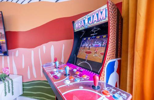 Movie Theater and Mini Golf with 2 King Beds - Foto 6