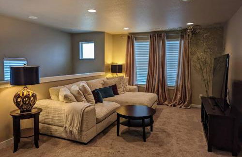 Spacious 3-bedroom home with outdoor space - Photo 17